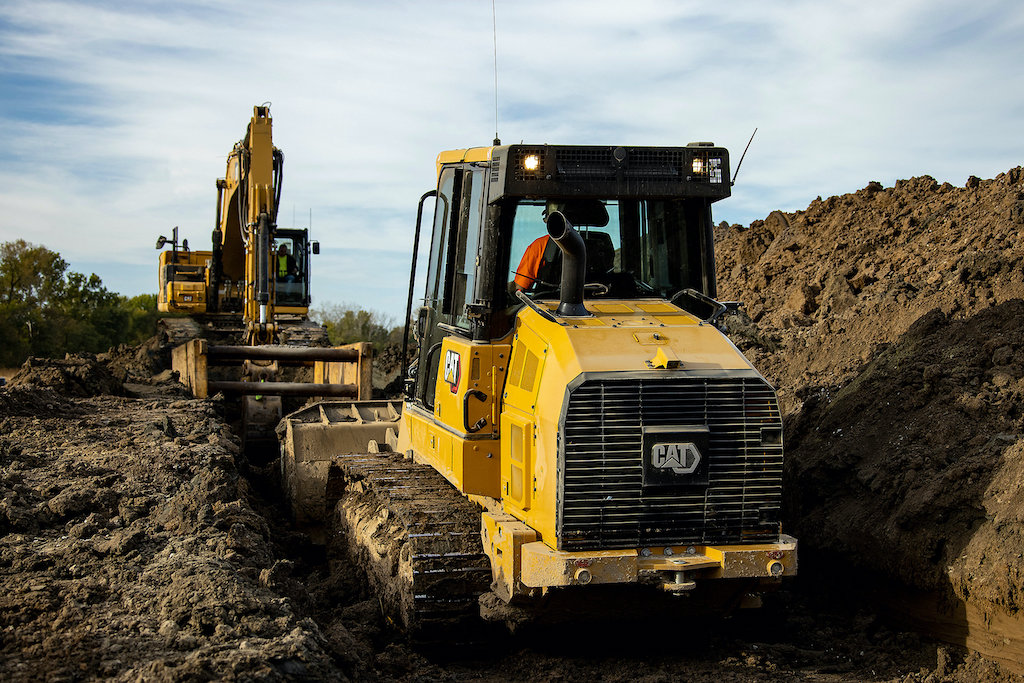 Noleggio Pala CAT 953 cingolato